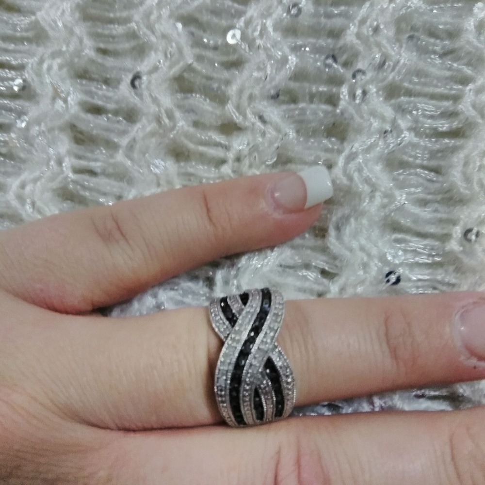 Stearling Silver Ring
